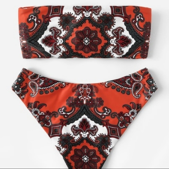 LAST 1! Bandeau & High Leg Bikini - Picture 2 of 4